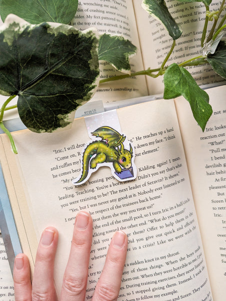 Cute Reader Dragon 2 Magnetic Bookmark