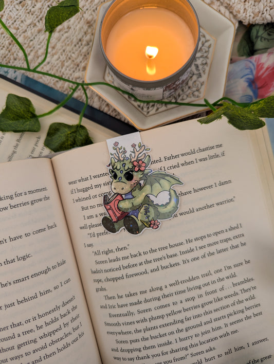 Moss Dragon Sitting Magnetic Bookmark
